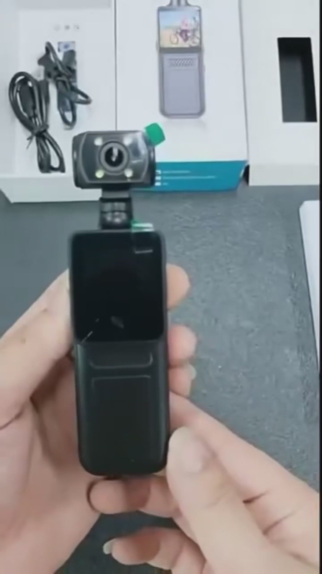 Caméra d'action de poche 4K avec WiFi et objectif rotatif à 180°